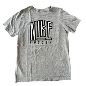 Nike Swoosh T-Shirt - Size Large